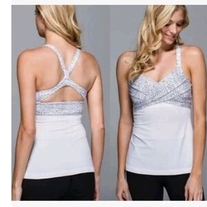 Lululemon Women's Wrap It Up Tank Dottie Dash White Black / White 6
